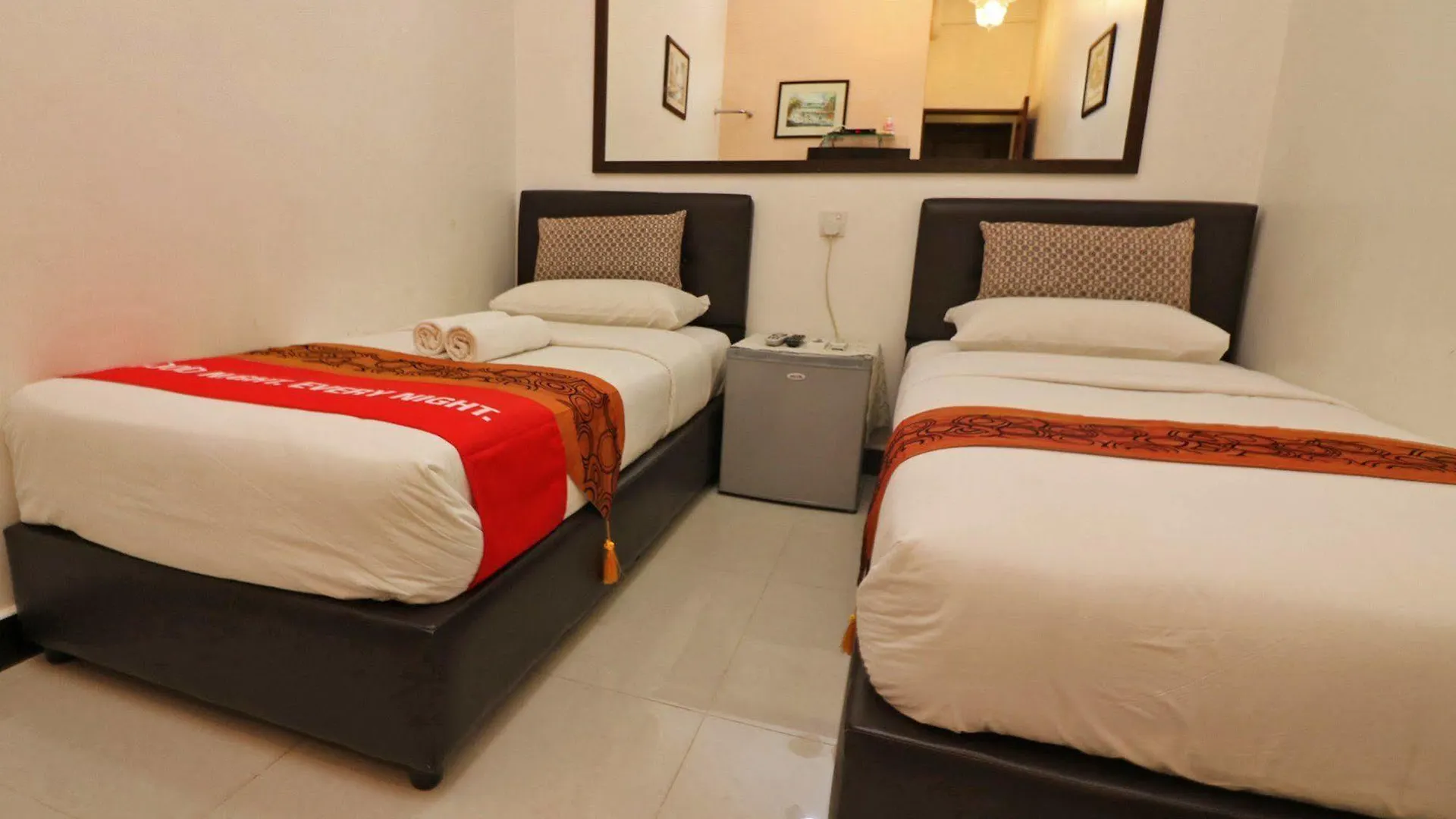 Nida Rooms Batu Ferringhi Sungai Emas Beauty