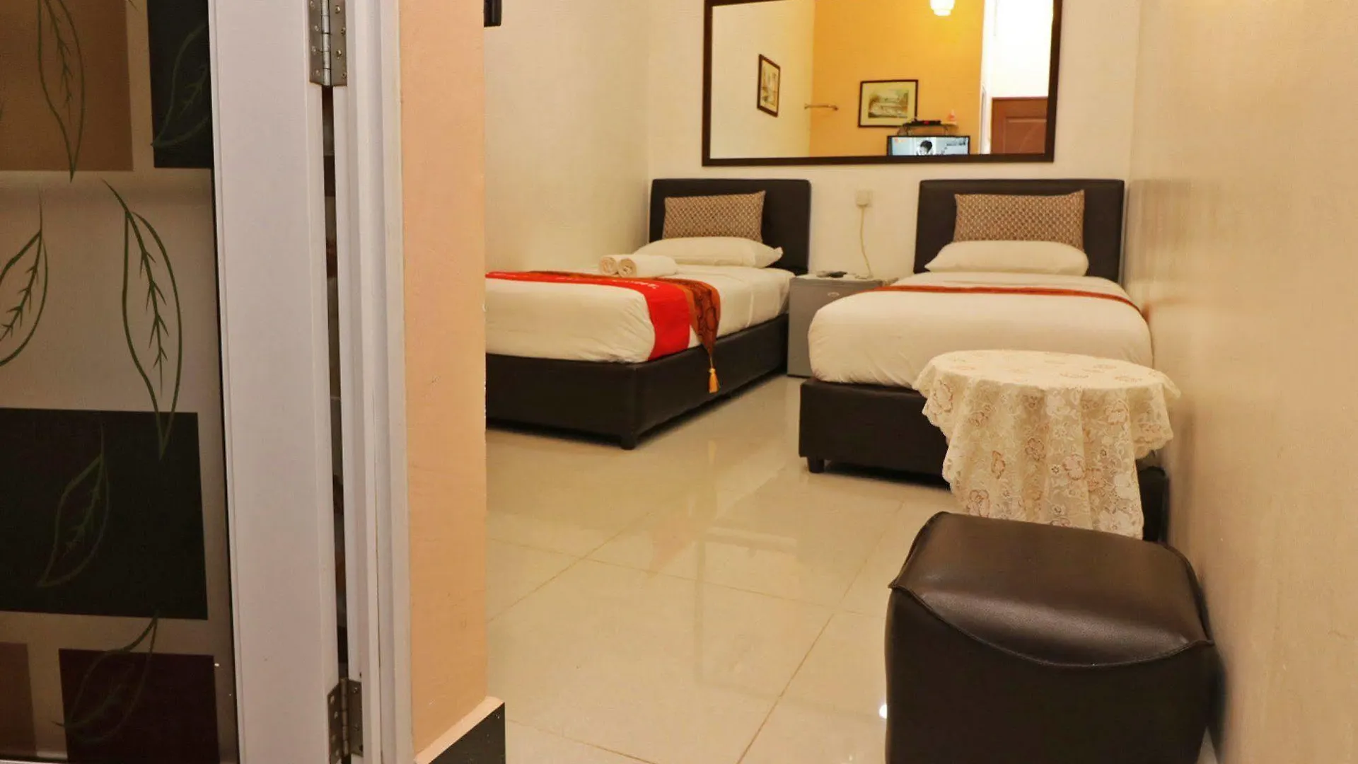 Nida Rooms Batu Ferringhi Sungai Emas Beauty 3*,