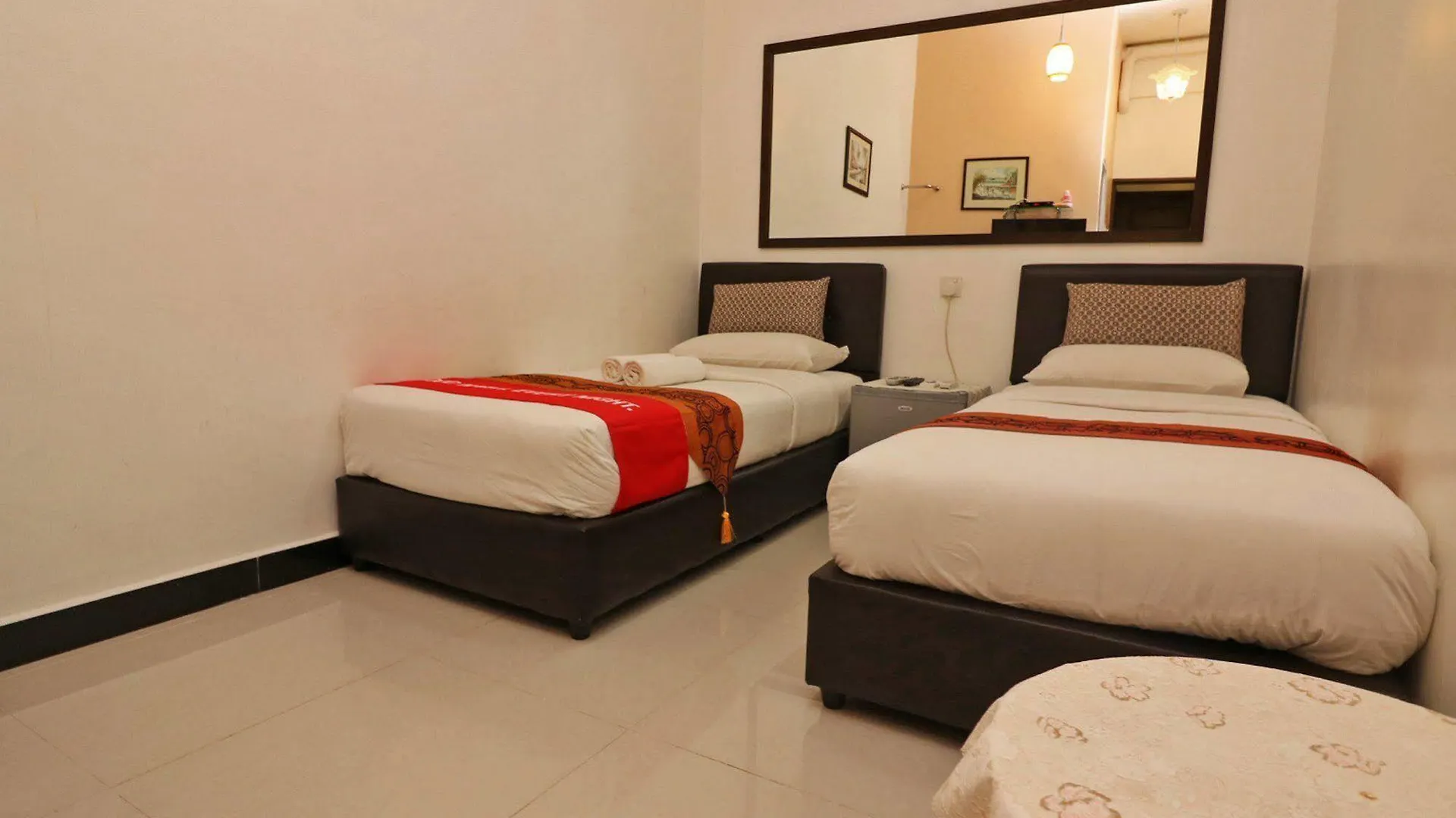 Nida Rooms Batu Ferringhi Sungai Emas Beauty Hotel
